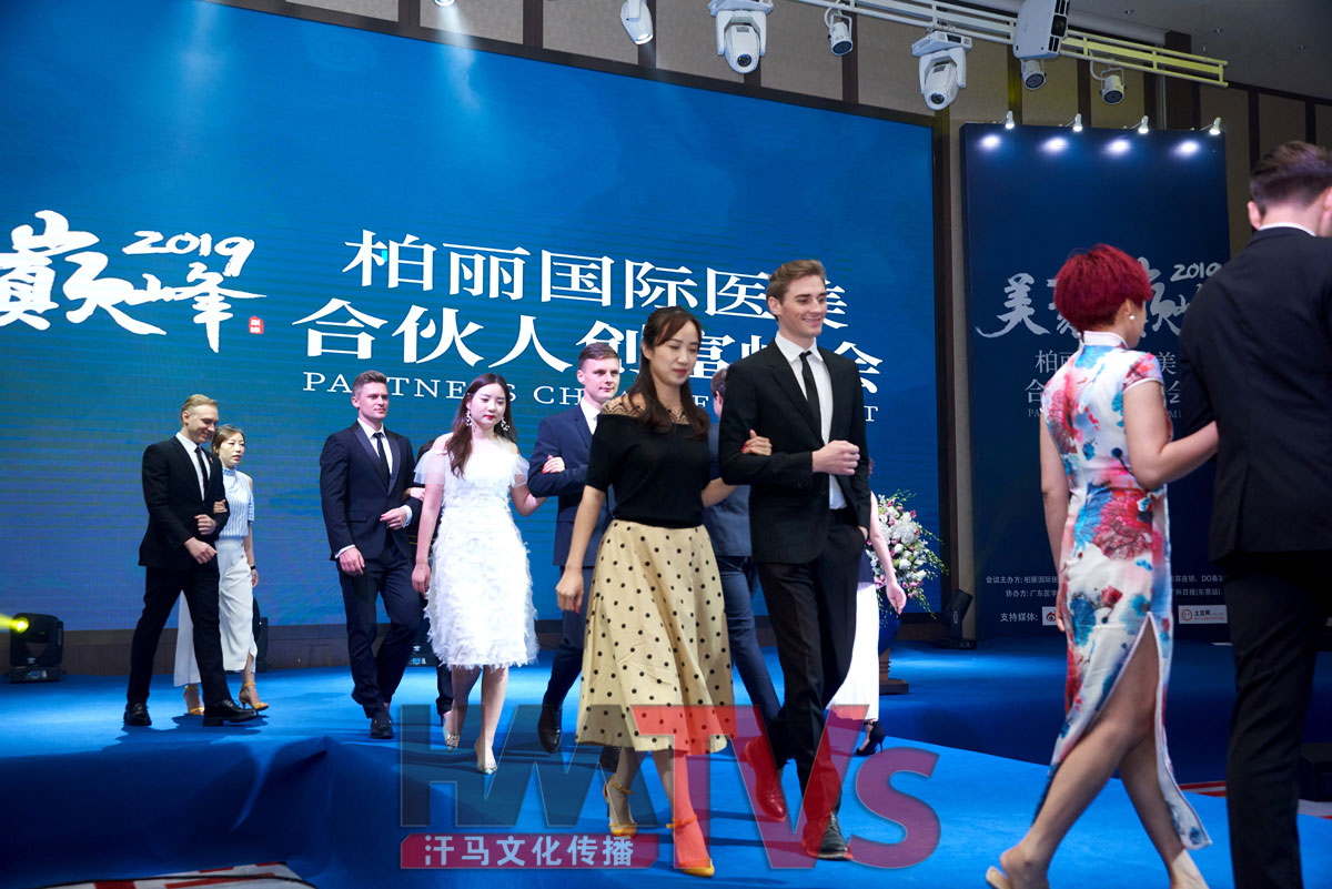 活動(dòng)布置 (13).jpg 活動(dòng)布置 (13).jpg